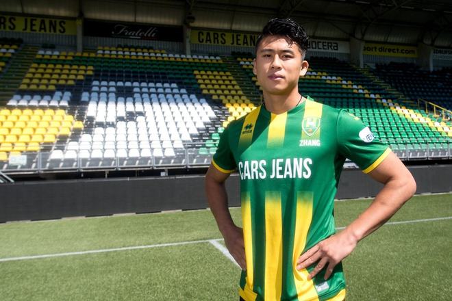 星空体育官网转会期荷甲传出新动向；犹他爵士遗憾出局；管理层表态——目标明确；控场能力受关注的简单介绍